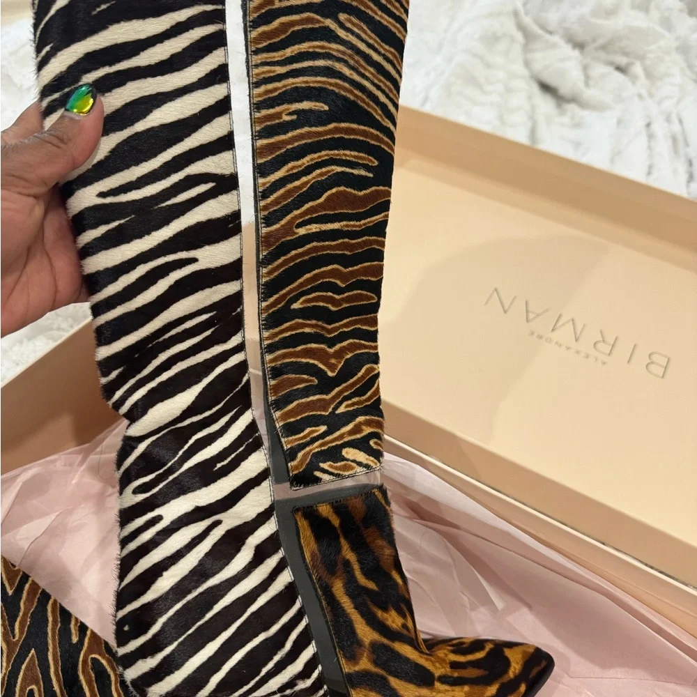 Great condition Alexandre Birman 2 tone (animal print ) boots size 35/5 - Picture 2 of 3